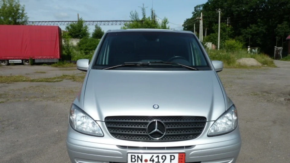 Mercedes-Benz Vito 4
