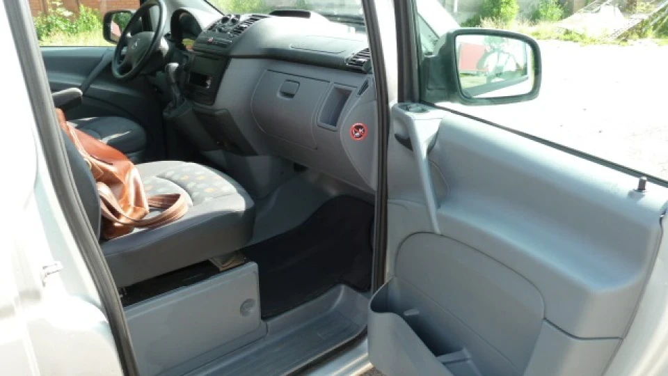 Mercedes-Benz Vito 5