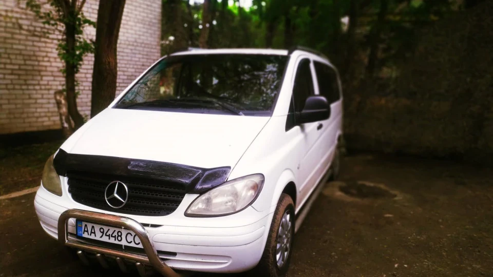 Mercedes-Benz Vito 4