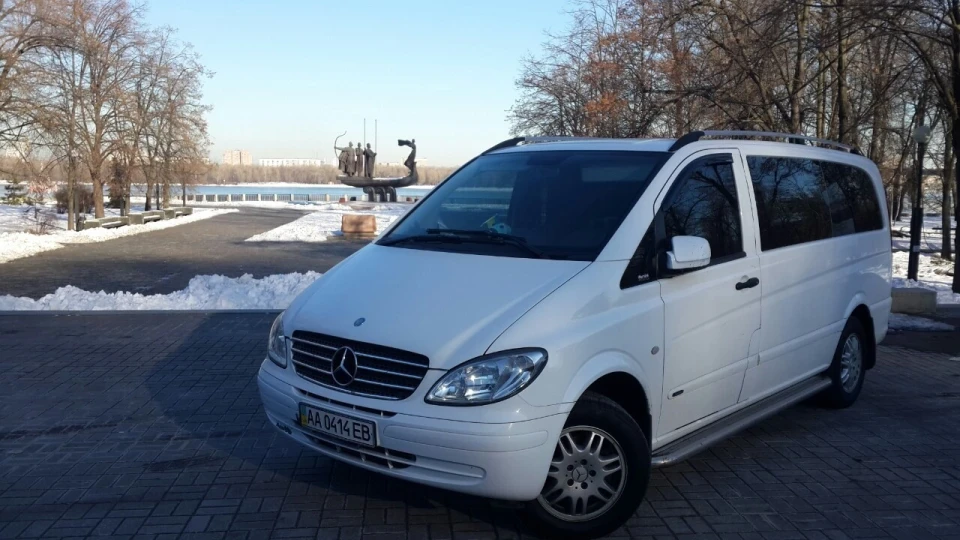 Mercedes-Benz Vito 2