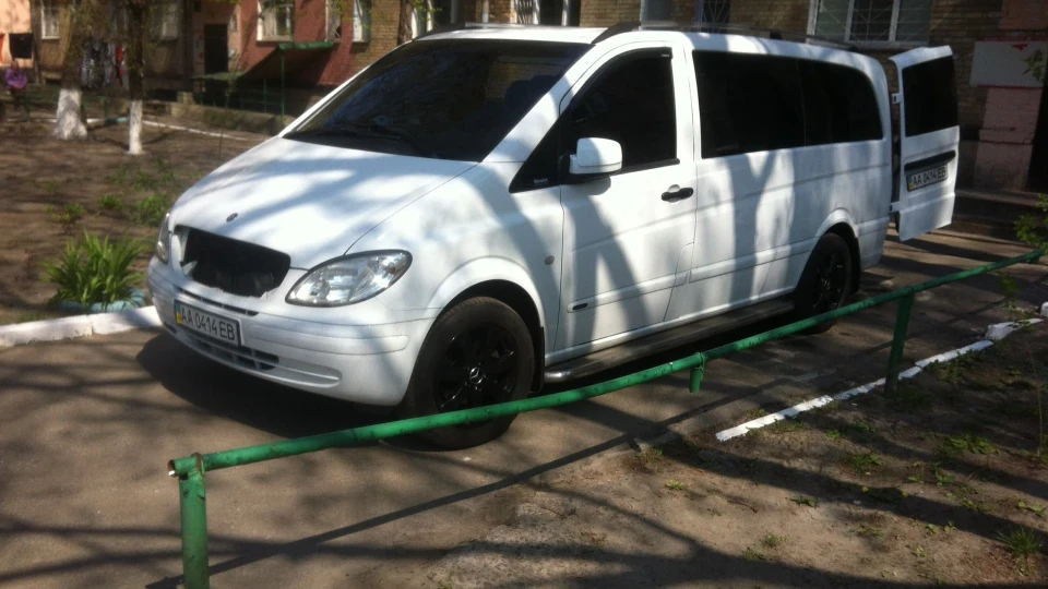 Mercedes-Benz Vito 4