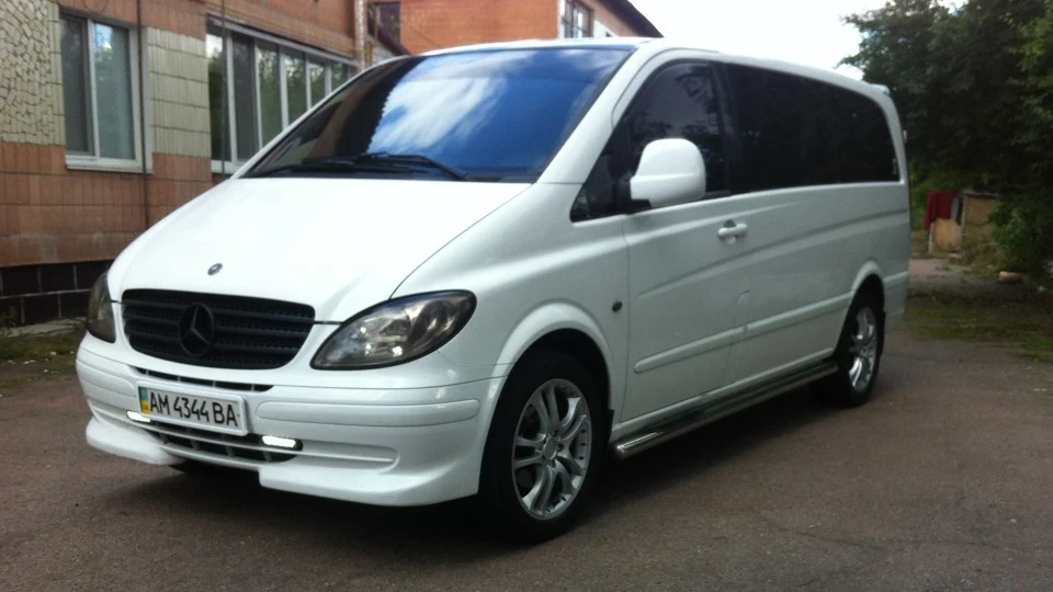 Mercedes-Benz Vito 2