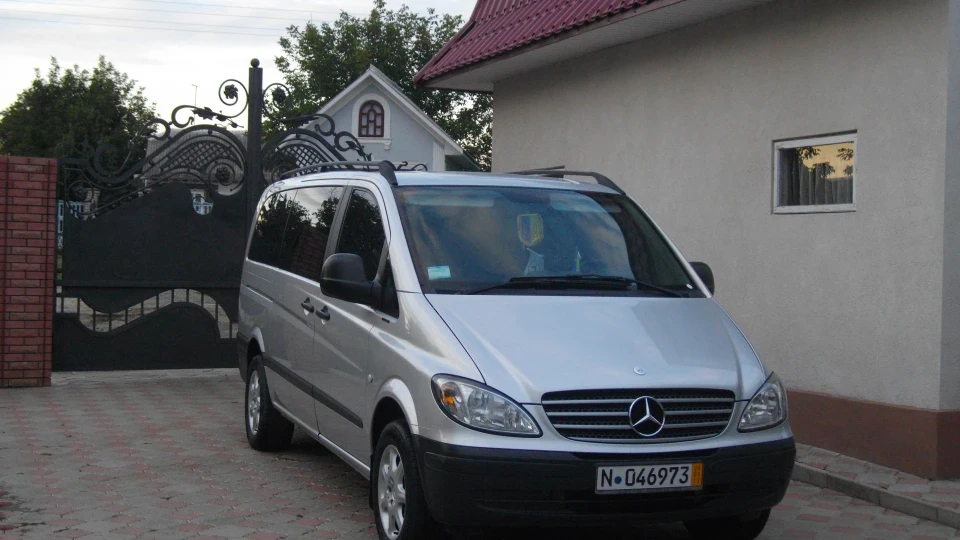 Mercedes-Benz Vito 4
