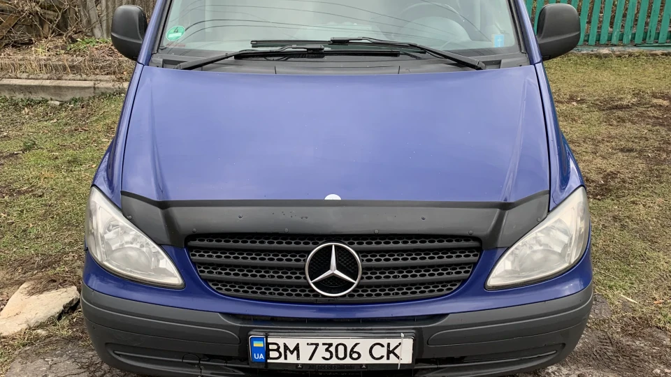 Mercedes-Benz Vito 2