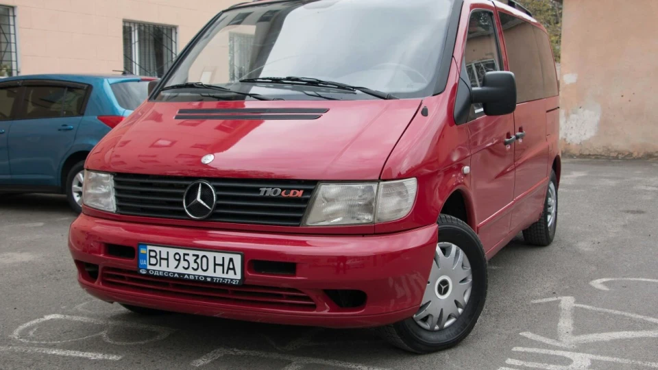 Mercedes-Benz Vito 2