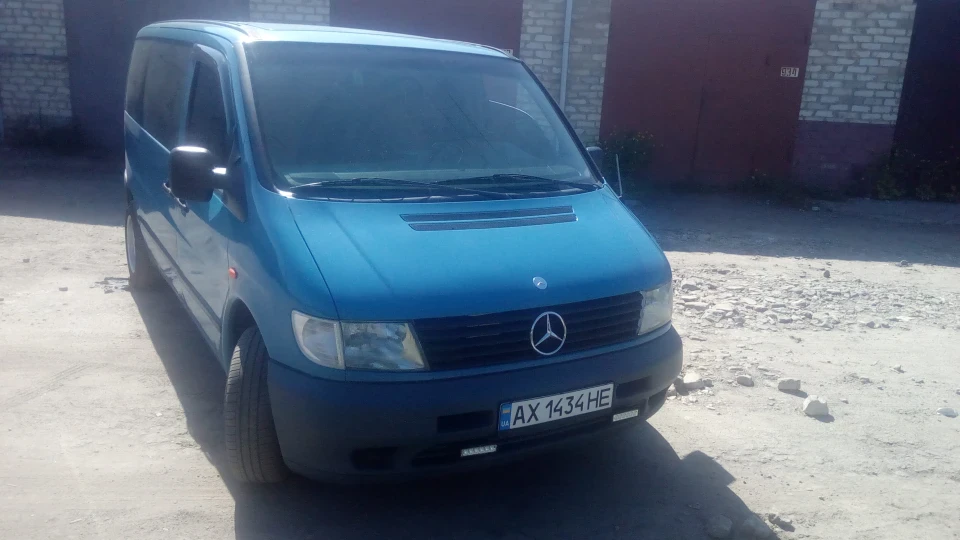 Mercedes-Benz Vito 2