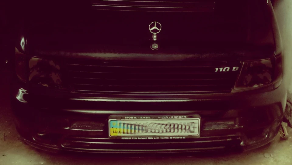 Mercedes-Benz Vito 2
