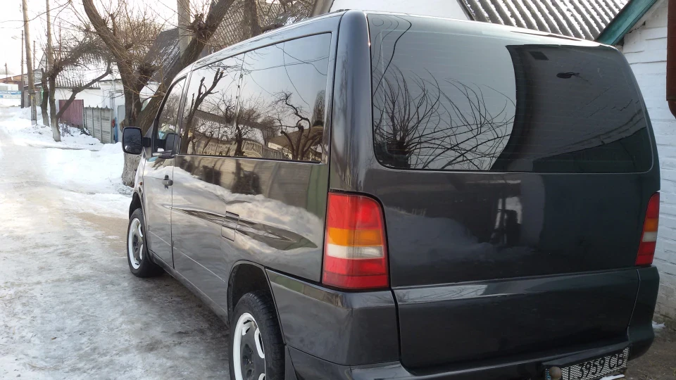 Mercedes-Benz Vito 2