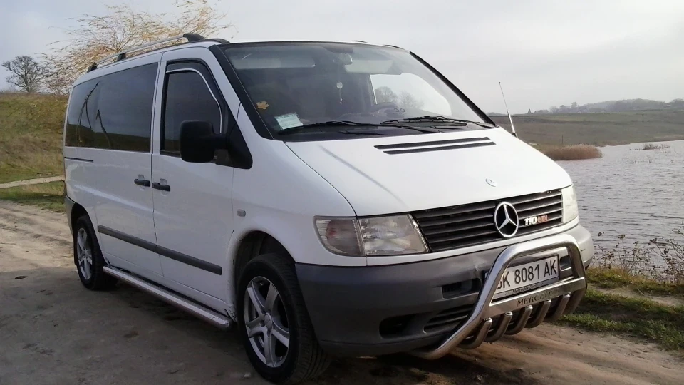 Mercedes-Benz Vito 2