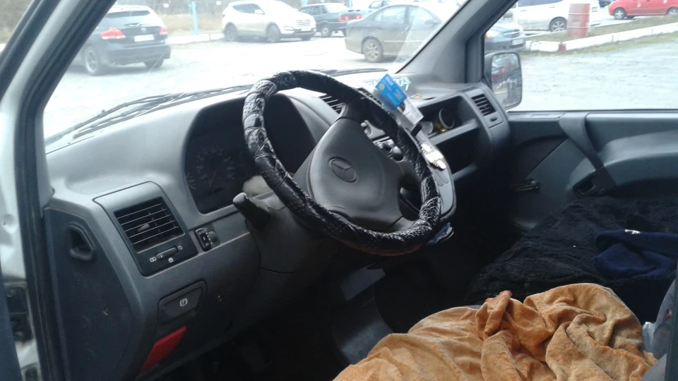 Mercedes-Benz Vito 2