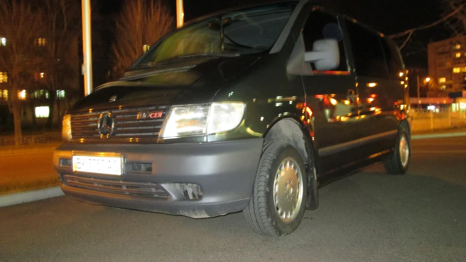 Mercedes-Benz Vito 2