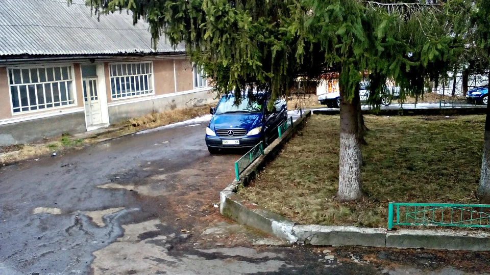 Mercedes-Benz Vito 4