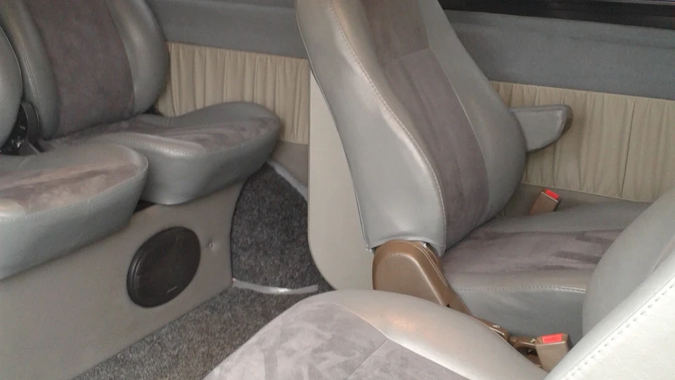 Mercedes-Benz Vito 5