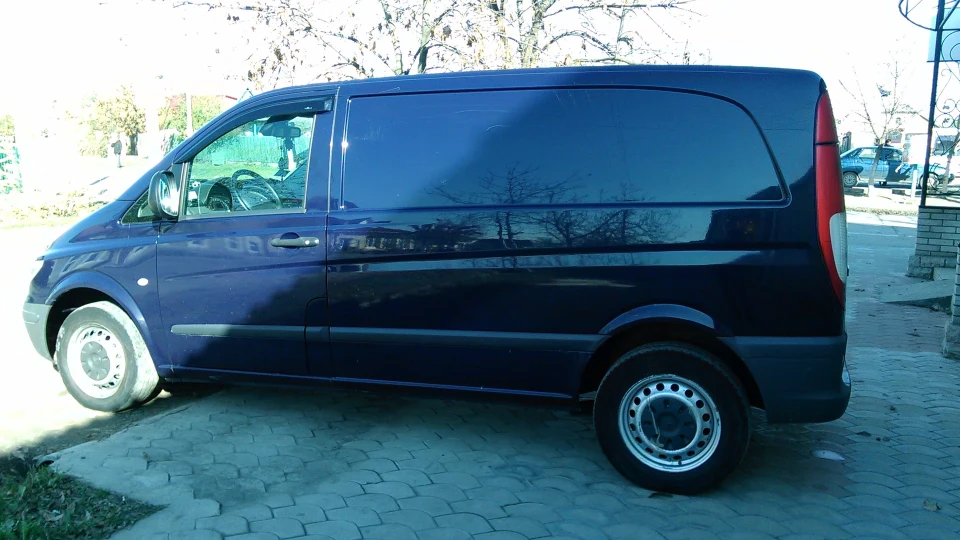 Mercedes-Benz Vito 2