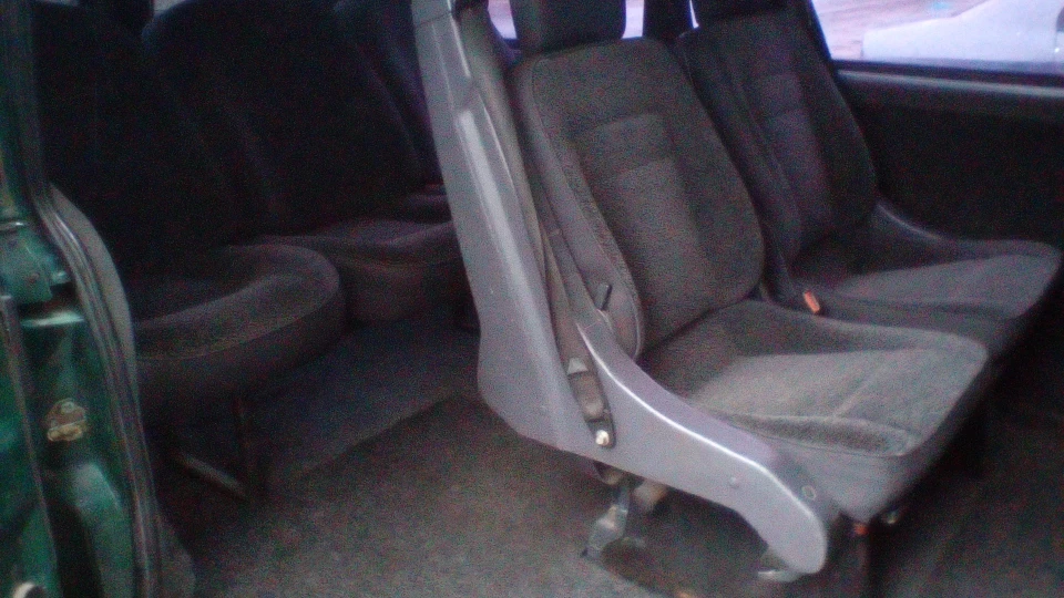 Mercedes-Benz Vito 4