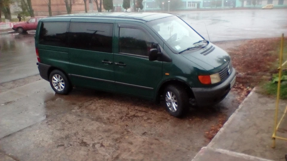 Mercedes-Benz Vito 5