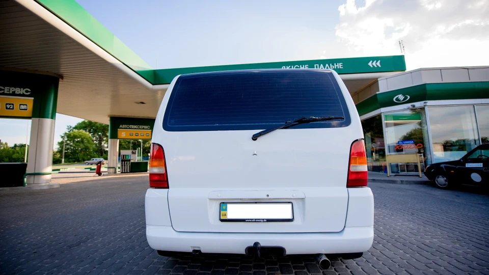 Mercedes-Benz Vito 2