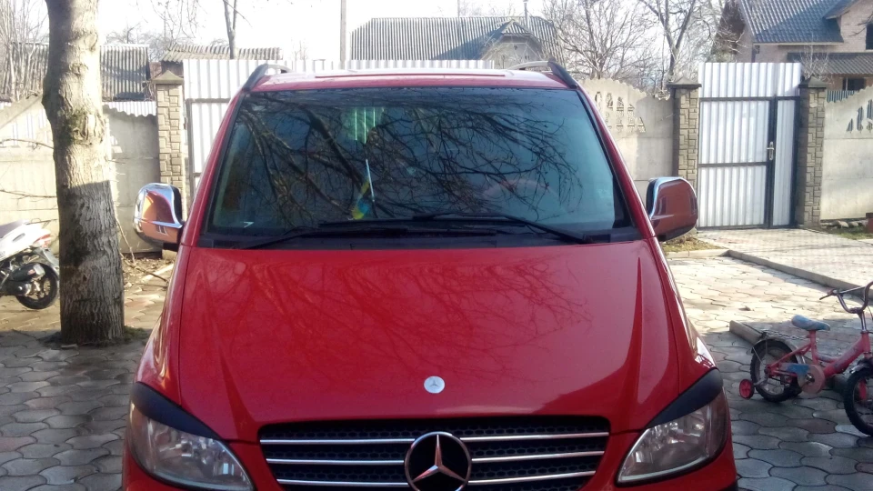 Mercedes-Benz Vito 2