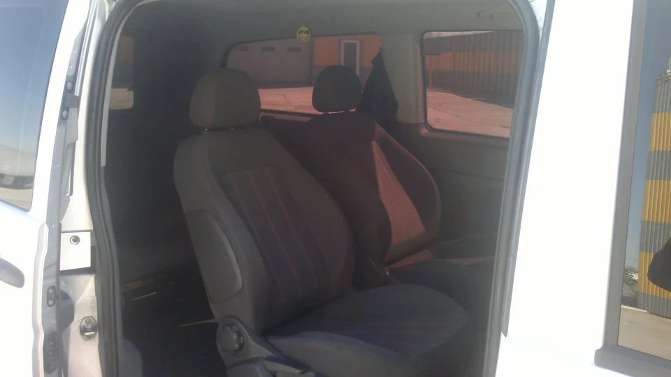 Mercedes-Benz Vito 4