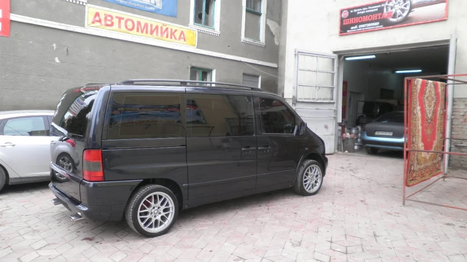 Mercedes-Benz Vito 5