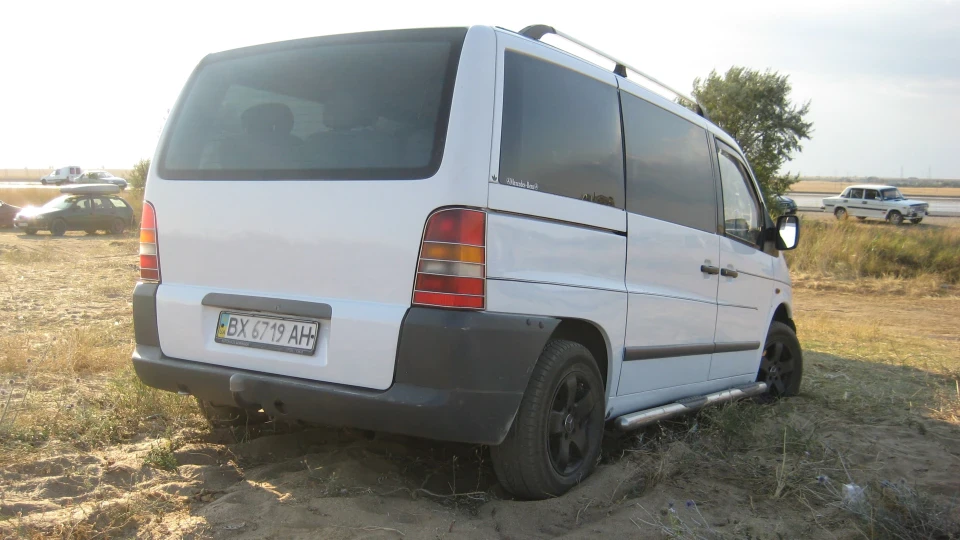 Mercedes-Benz Vito 4