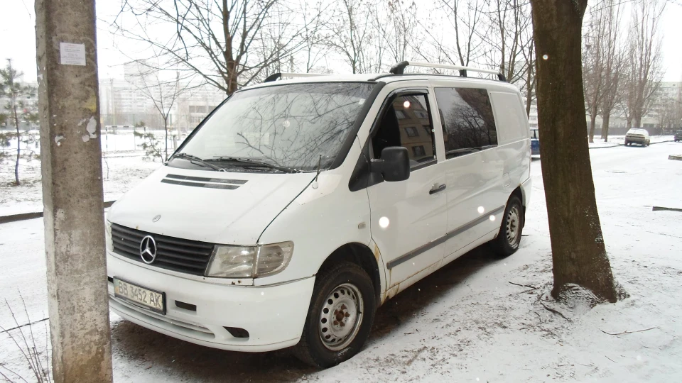 Mercedes-Benz Vito 4