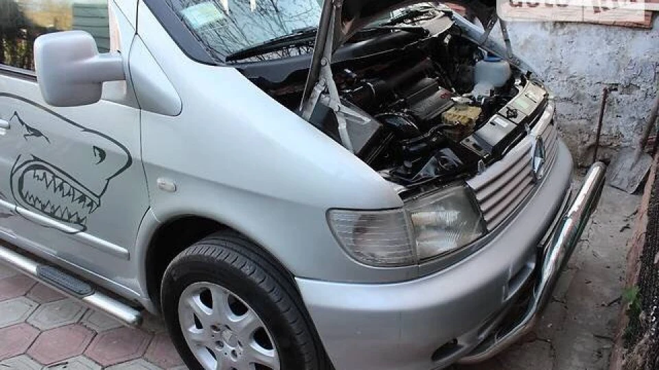Mercedes-Benz Vito 3