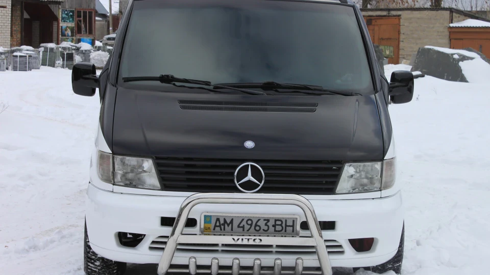 Mercedes-Benz Vito 2