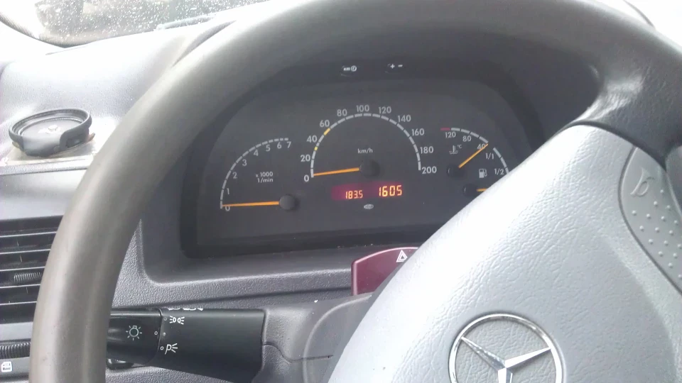 Mercedes-Benz Vito 3