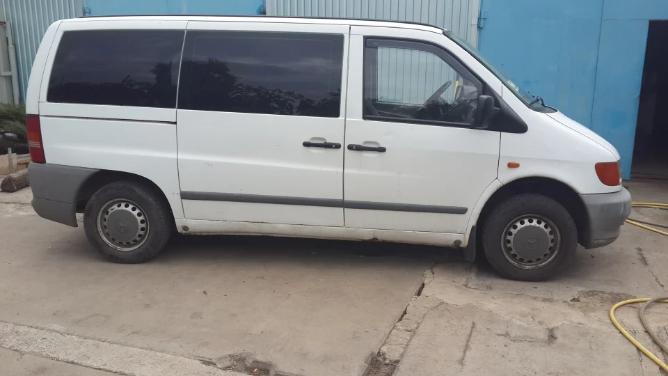 Mercedes-Benz Vito 108 D 3