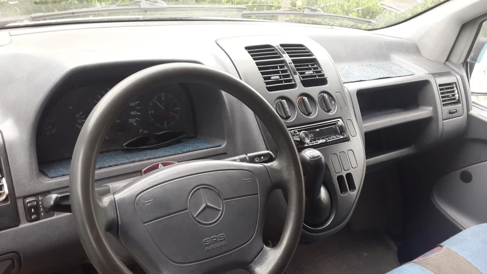 Mercedes-Benz Vito 108 D 5