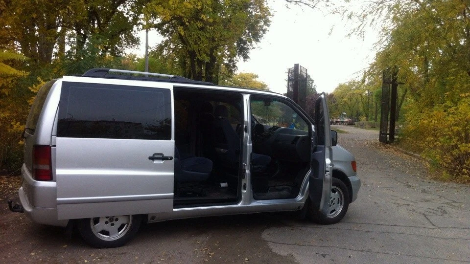 Mercedes-Benz Vito 110 TDI 2