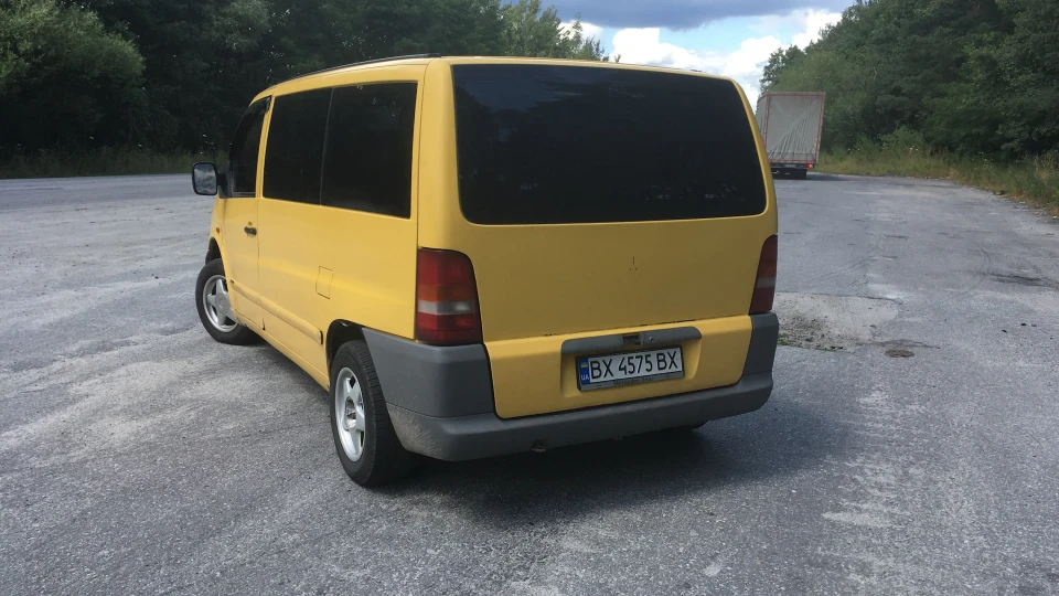 Mercedes-Benz Vito 110D