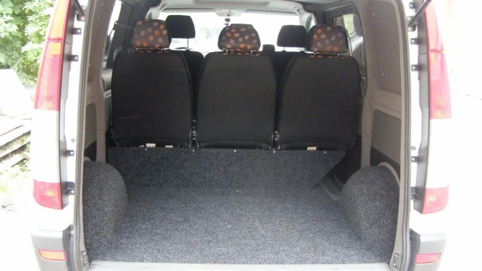 Mercedes-Benz Vito 111 2