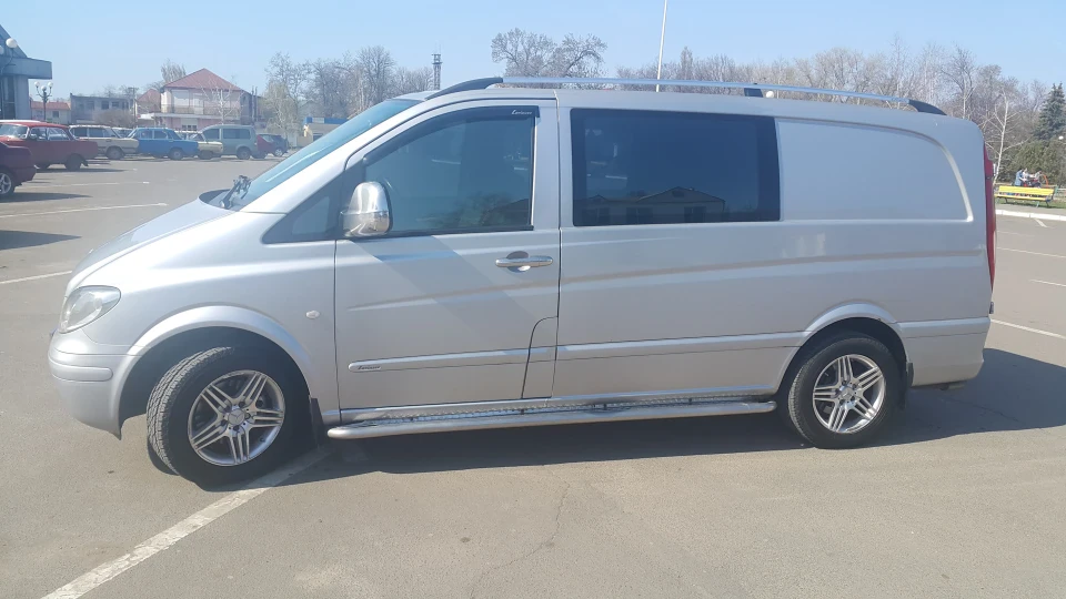 Mercedes-Benz Vito 111 4