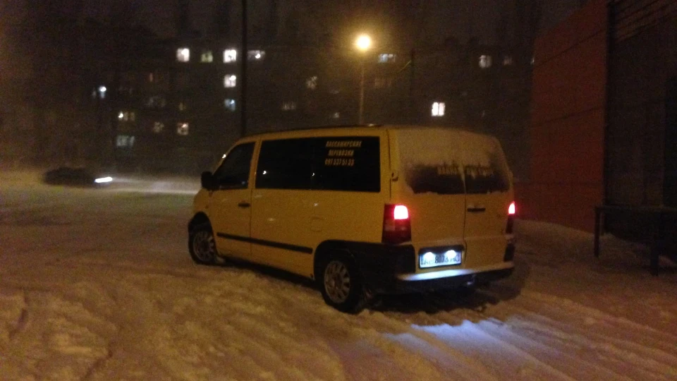 Mercedes-Benz Vito 112 4