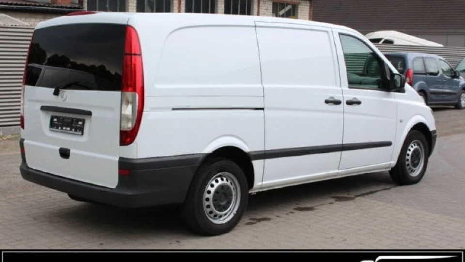 Mercedes-Benz Vito 115 2