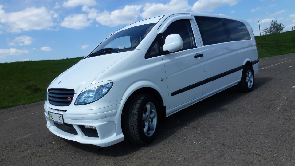 Mercedes-Benz Vito 115CDI RedLine 4