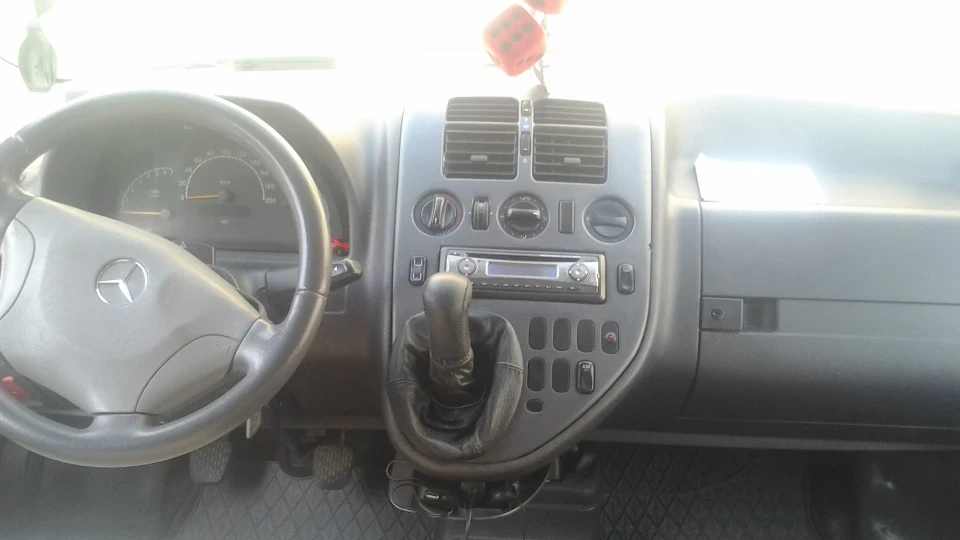 Mercedes-Benz Vito 2.2cdi сірий 3