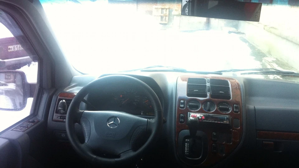 Mercedes-Benz Vito 2.3 турбо дизель 3