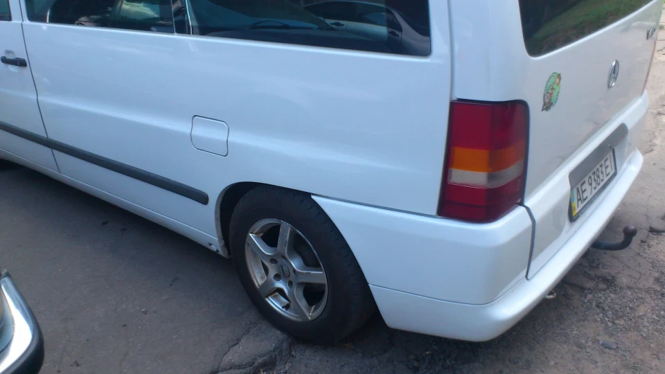 Mercedes-Benz Vito Біла Жужа 5