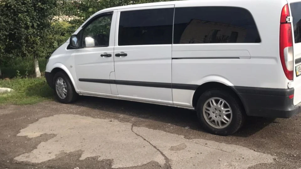 Mercedes-Benz Vito Білий бадьорий Вітек 3