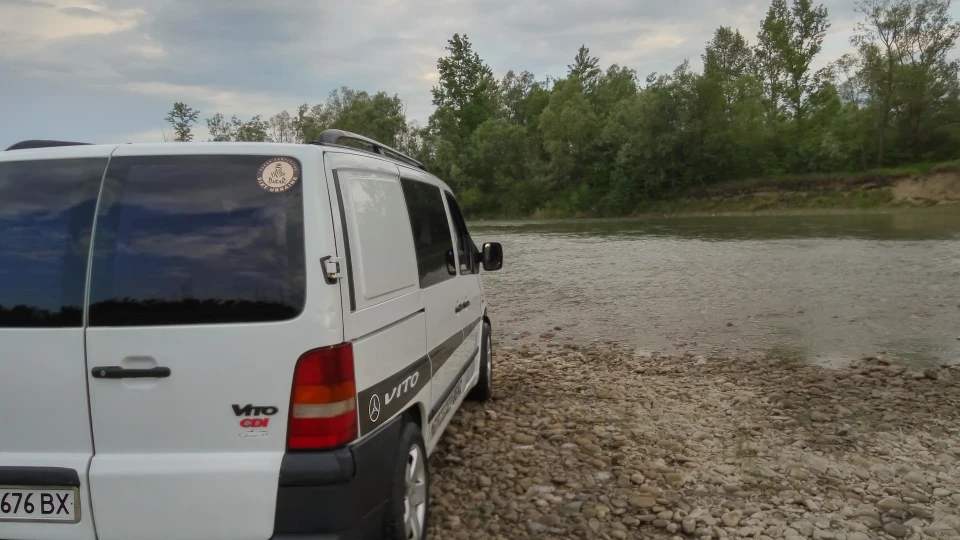 Mercedes-Benz Vito Black Angel 3