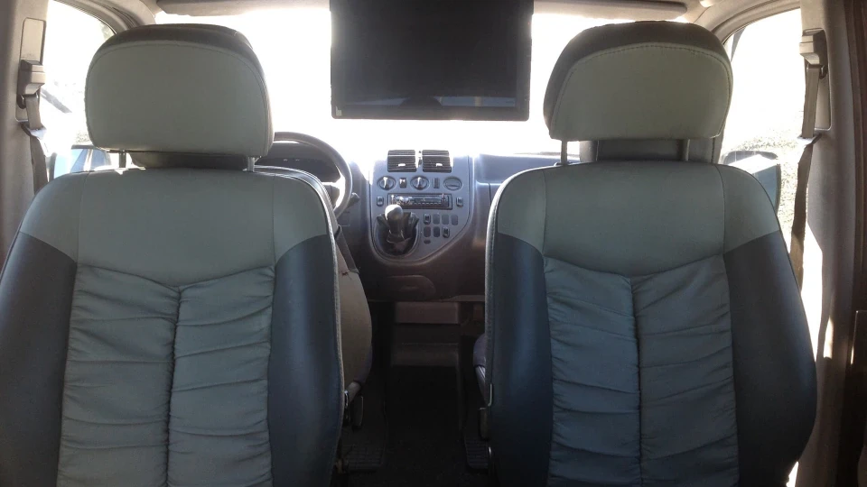 Mercedes-Benz Vito Black Limited Edition 3