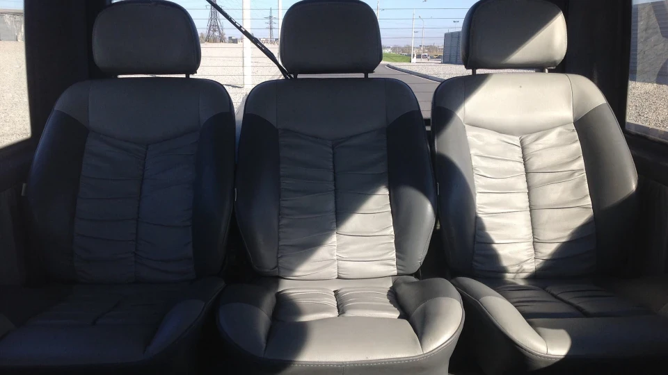 Mercedes-Benz Vito Black Limited Edition 4