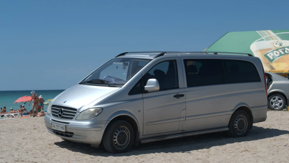 Mercedes-Benz Vito чисте срібло вищої пр 2
