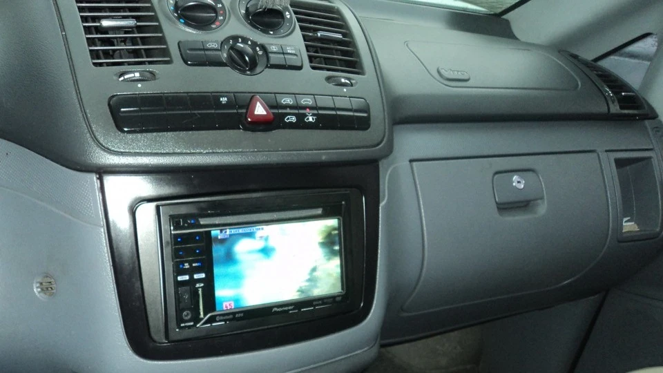 Mercedes-Benz Vito Crazy Frog 3