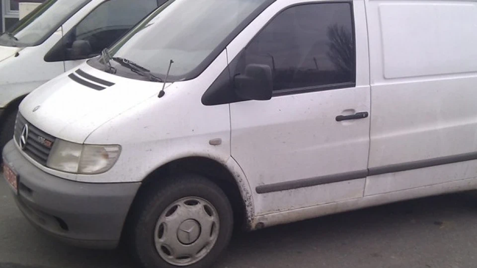 Mercedes-Benz Vito Вантажовичок) 3