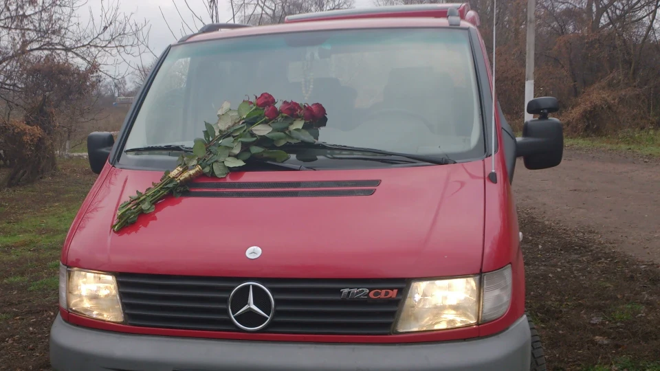 Mercedes-Benz Vito Червоний Вагончик 2