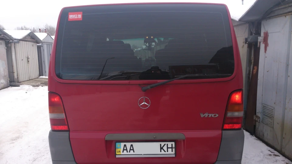 Mercedes-Benz Vito Червоний Вагончик 3